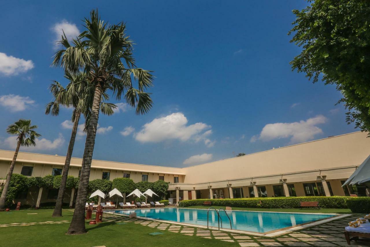 Trident Agra Hotel Agra  Exterior foto